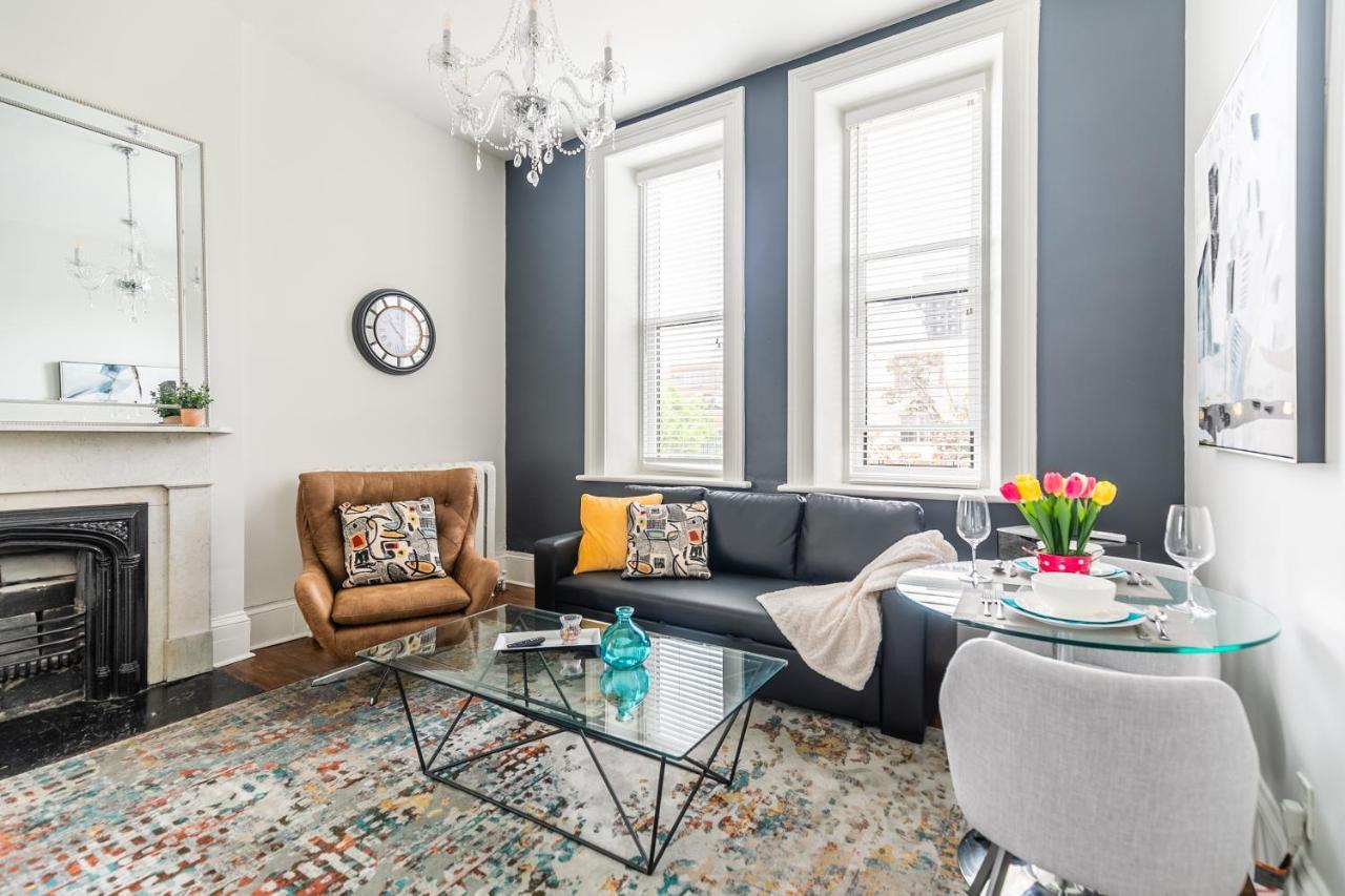 Upscale 1BR - Boutique Apartment - PRIME Location Downtown! Hamilton Extérieur photo